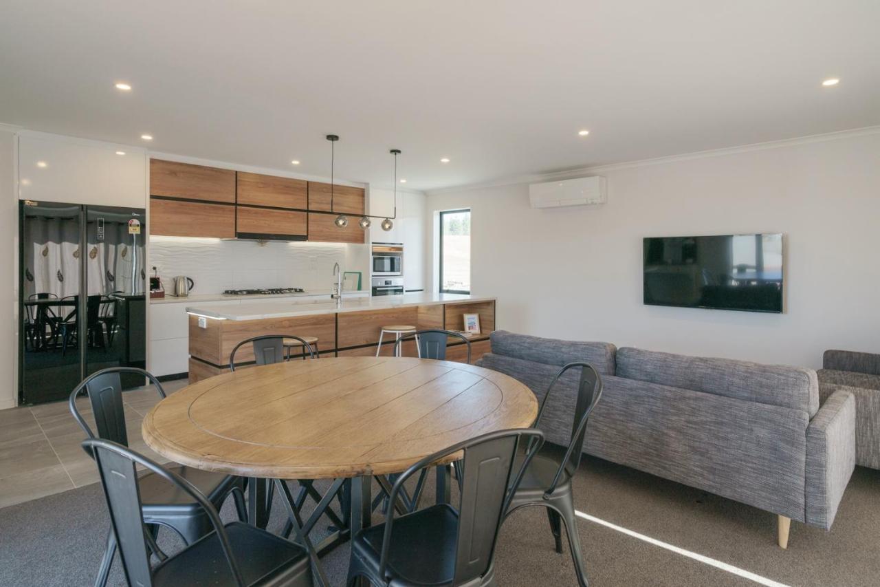 Snowy Peak Apartment Lake Tekapo Exterior photo